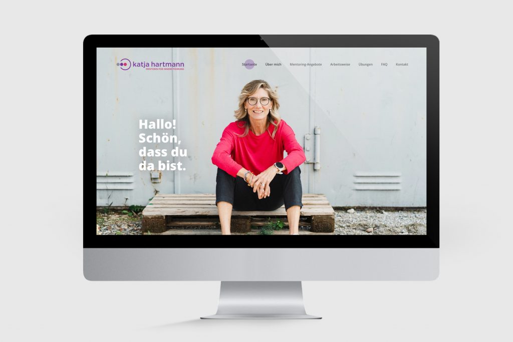 Projekt aus dem Design Portfolio von Pepe Pepe. Logo und Webdesign für Katja Hartmann.